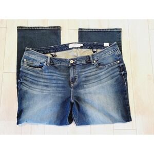 Torrid 24S Boot Cut Blue Jeans Denim Women's Medium‎ Wash Stretch NWT